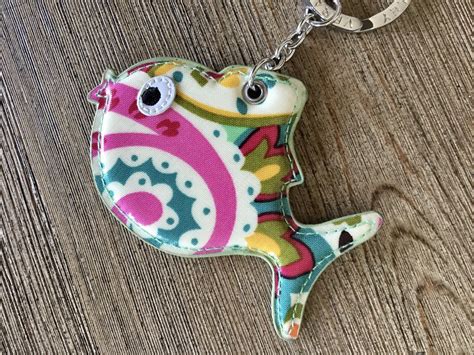 Vera Bradley Tutti Frutti Retired Fish Seashore Keych Gem