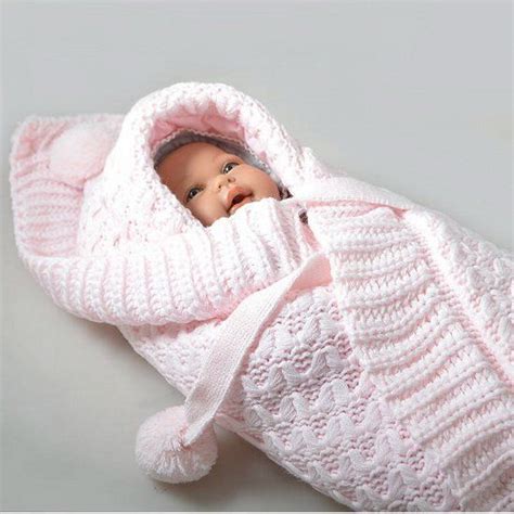 Вязаный конверт на выписку для новорожденных: фото удачных изделий и ...