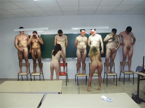 Profs Au College Avant Gangbang En Foret Free HD Porn D XHamster