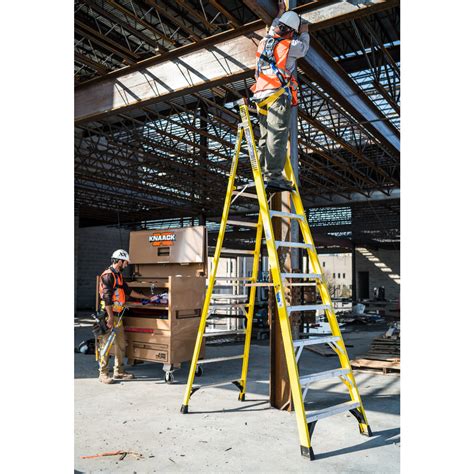 Shop Platform Ladders & Podium Ladders | Industrial Ladder