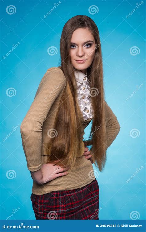 Fille De Ladolescence Avec De Longs Cheveux Droits Image Stock Image