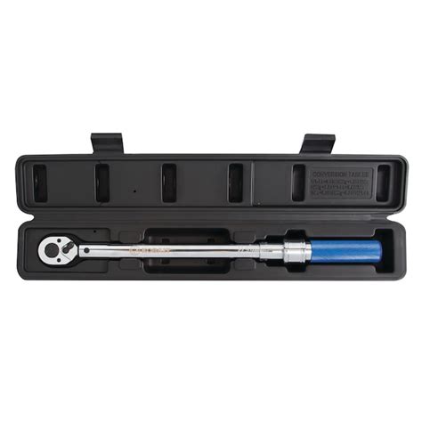 Kobalt 3 8 In Drive Click Torque Wrench 20 Ft Lb To 100 Ft Lb In The Torque Wrenches