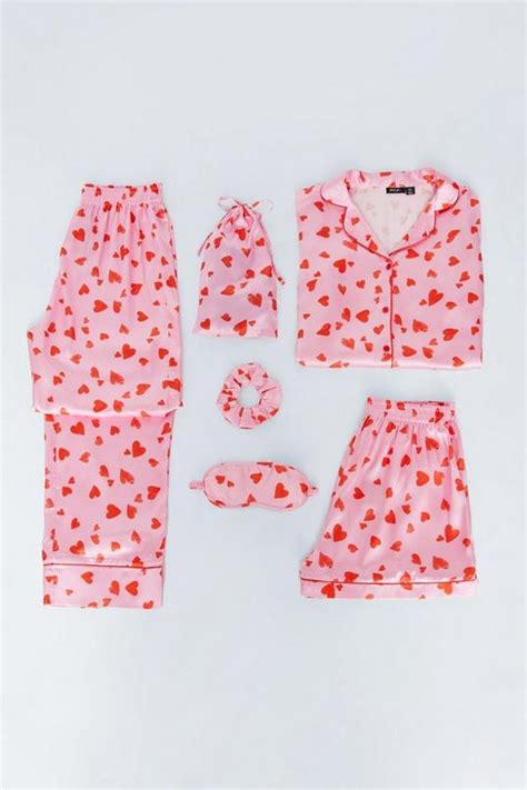 6 Pc Satin Heart Print Pajama Set Nasty Gal