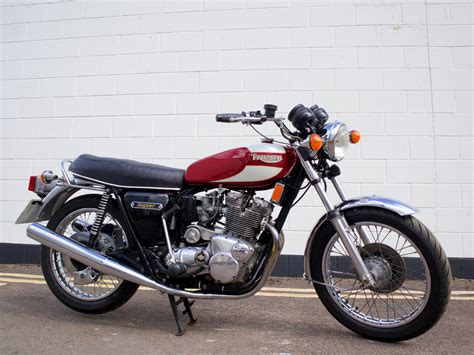 Triumph T160 Trident 750cc 1975 We Sell Classic Bikes