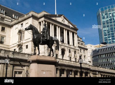 Bank Of England City Of London Skyline Royal Exchange Building Duke Of