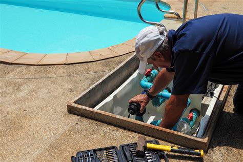 The Essential Guide To Saltwater Pool Maintenance For Beginners - Clear ...