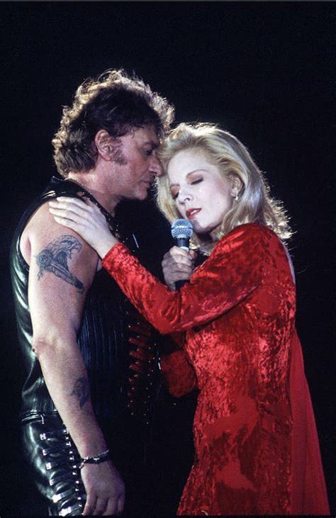 Sylvie Vartan Et Johnny Hallyday Lors De Son Concert Au Parc Des