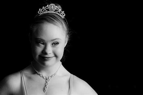 Maddy Stuart A Teen With Down Syndrome Lands Her First Modelling Contract Viral Novelty