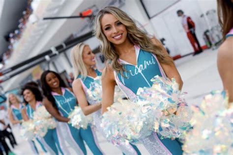 Miami Dolphins Cheerleader Jozie Schroder Captivates Fans With Exceptional Talent Miami Dolphins