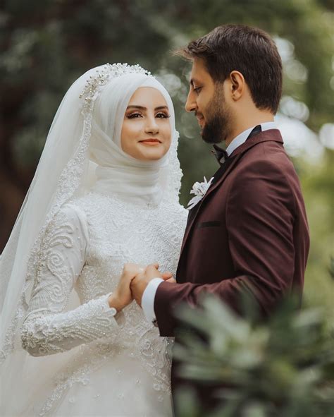 Pin By Islamic Wazifa Spells On Muslim Wedding Muslim Wedding Dresses