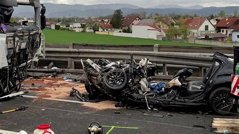 Zwei Tote Bei Unfall Auf Der S In Nieder Sterreich Oe Tv