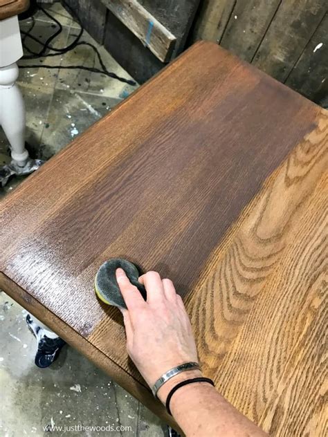 How To Apply Wood Stain For An Amazing Table Refinish Staining Wood