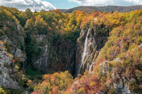 A Complete Travel Guide to Plitvice Lakes National Park