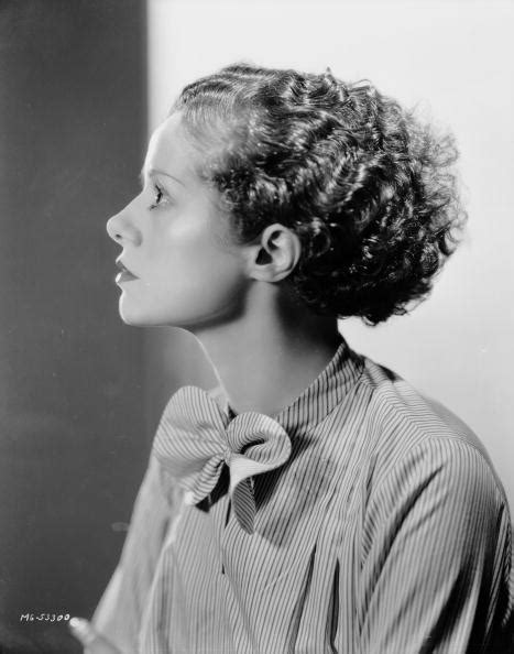 Picture Of Elsa Lanchester