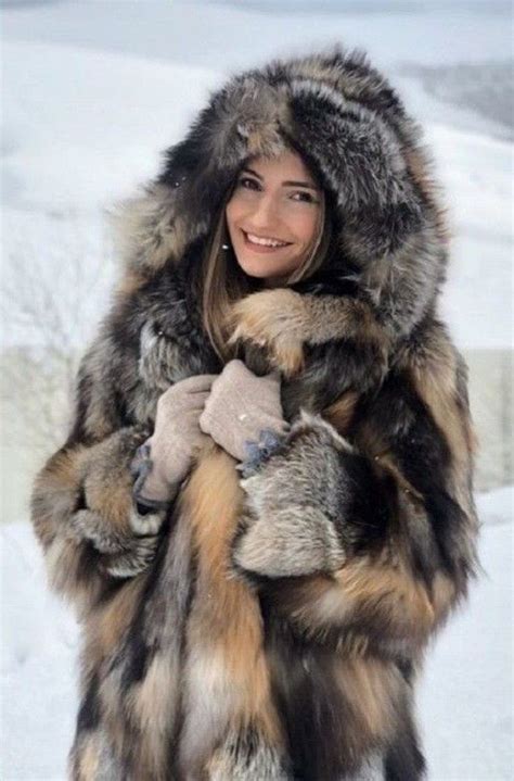 Pin By Christoph Richter On Schnellgemerkte Pins Girls Fur Coat Fur Coat Fashion Fox Coat