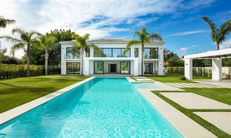 Nieuwe Moderne Villa Te Koop Vlak Bij Het Strand En Golfbaan In