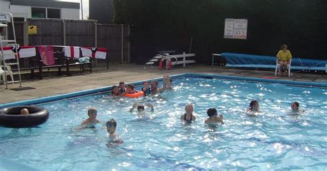 Billinghay And District Community Swimming Pool A Goodbye Wave From The