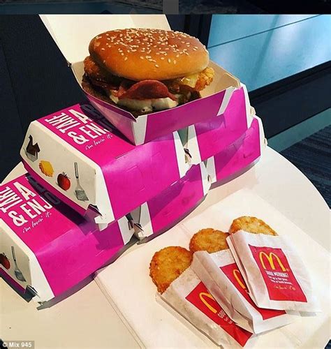 Mcdonalds Australia Launches Big Brekkie Burger Daily Mail Online