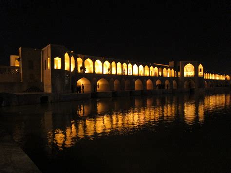 Esfahan bridge lights – Article 18