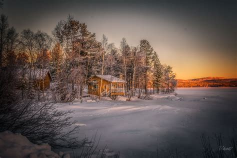 Amanecer en el lago Inari Finlandia por Pakarito Fotografía