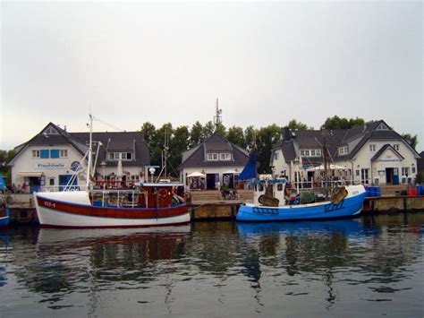 Hafen Vitte Reiseziel Hiddensee