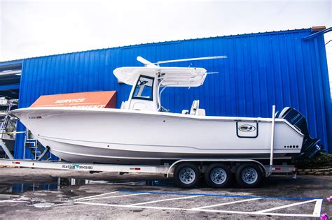 2020 Sea Hunt Gamefish 30 With Coffin Box Center Console For Sale