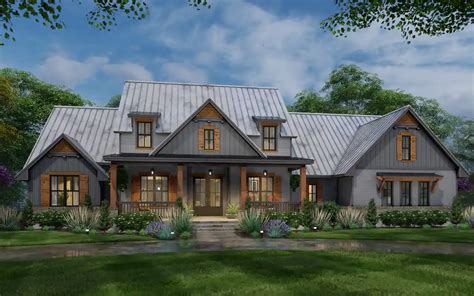 Modern Farmhouse House Plan 3 Bedrooms 2 Bath 2510 Sq Ft Plan 61 228