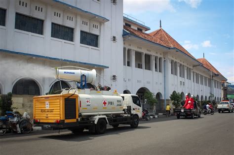 Kegiatan Penyemprotan Disinfektan Pmi Provinisi Jawa Barat Dan Pmi Kota