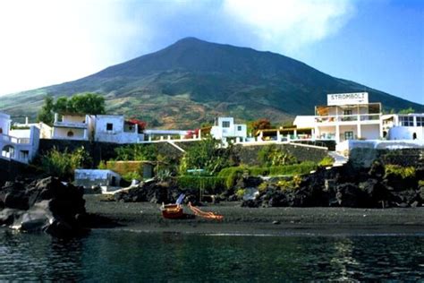 Isole Eolie Lipari Panarea Stromboli By Night CST Tropea