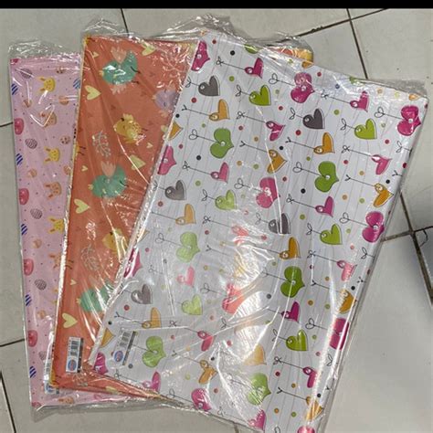 Jual Kertas Kado Sidu Kertas Bungkus Mainan Motif Sinar Dunia 1 Pak