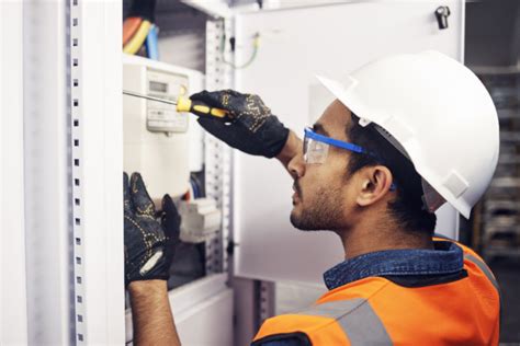 EPI pour électricien Le matériel indispensable Bricozor