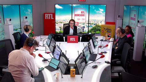 REMANIEMENT Frank Louvrier est l invité de RTL Bonsoir Vidéo