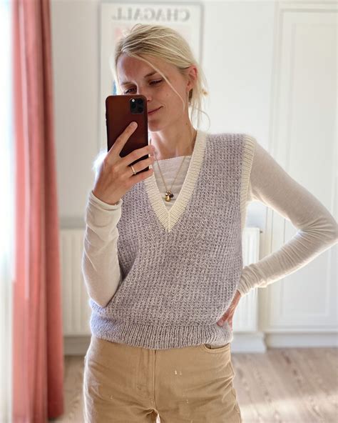 Ravelry Friday Slipover V Neck By PetiteKnit Knit Fashion Knit Vest