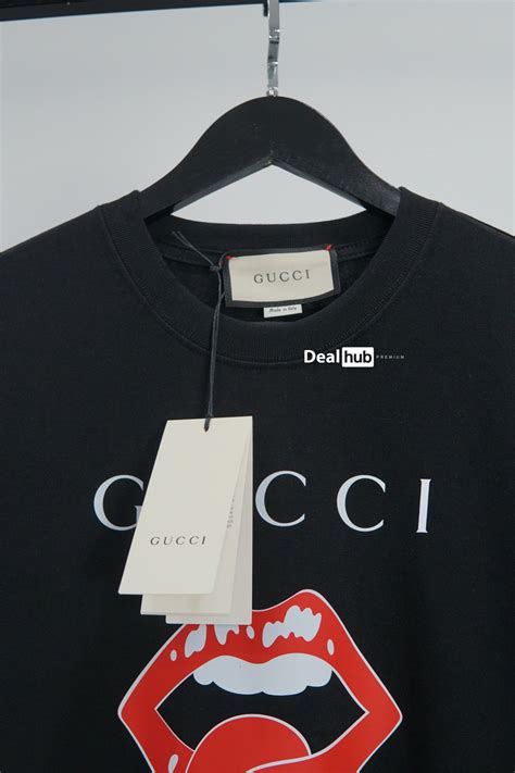 Gucci Mouth Print T Shirt Black Gc005 Deal Hub