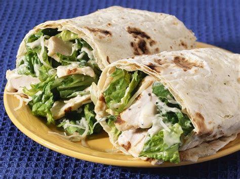 Hähnchen Wraps mit Römersalat Rezept EAT SMARTER