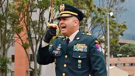 Es Investigado El General Del Ejercito Javier Ayala Por Presunto Acoso