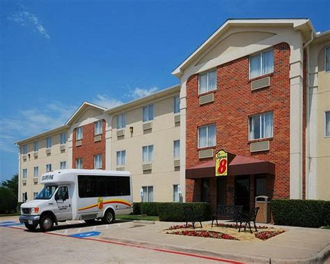 SUPER 8 BY WYNDHAM GRAPEVINE/DFW AIRPORT NORTHWEST - Prices & Hotel ...