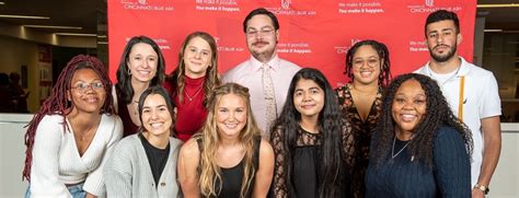 UC Blue Ash honors top students in special event | University of Cincinnati