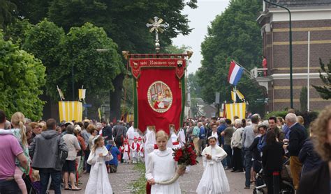 De Boxmeerse Vaart Trekt Zondag Weer Door De Straten Van Boxmeer