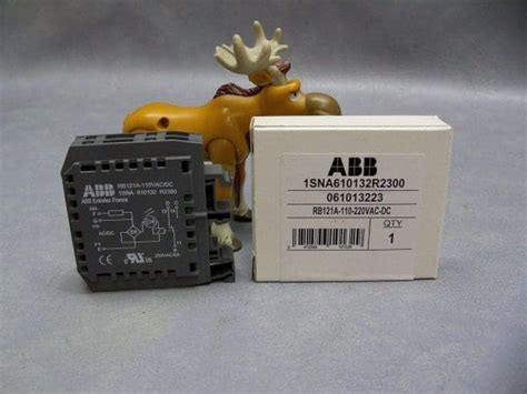 ABB RB121A 110VAC Relay Module Interface 1SNA610132R2300