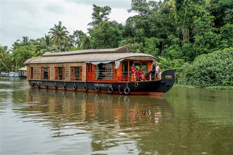 Alleppey Boat House: Kerala - Tariff | Book Now at 20% oFF