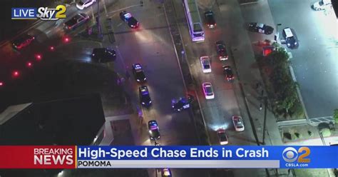 High Speed Chase Ends In Crash In Pomona Cbs Los Angeles