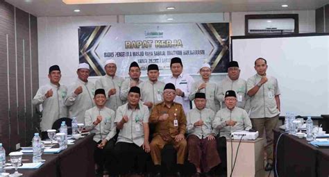 Paman Birin Dukung Program Kerja Masjid Raya Sabilal Muhtadin