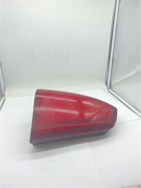 Tail Light Assembly CADILLAC DEVILLE Left 00 01 02 03 04 05 EBay