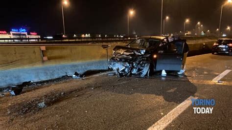 Incidente Nello Svincolo Della Tangenziale Di Corso Regina Margherita A