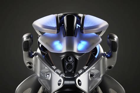 Futuristic Yamaha Motoroid Balances And Parks Itself By Pulling The