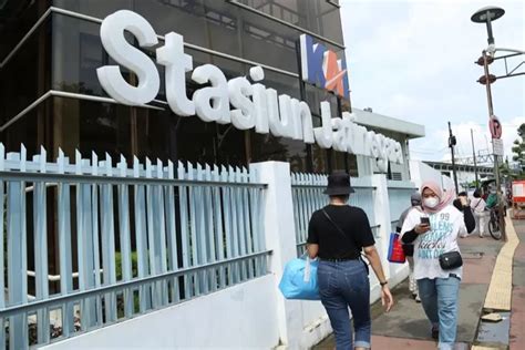 Mulai Juni Ka Jarak Jauh Baru Beroperasi Penumpang Di Stasiun