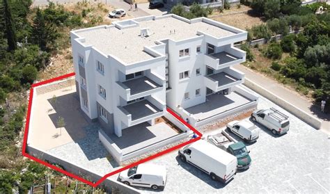 Novalja Sob Apartman S Velikom Terasom I Vrtom U Prizemlju Novo