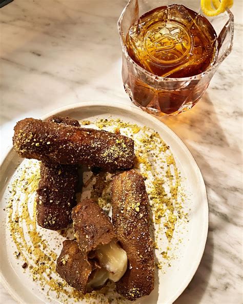 Everybody Hates A Tourist - Home | Facebook