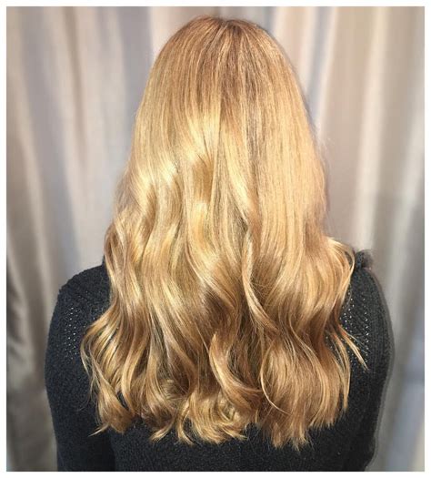 Beautiful Buttery Blonde Thanks To Tawshadawn Jigsawforhair Hair Painting Buttery